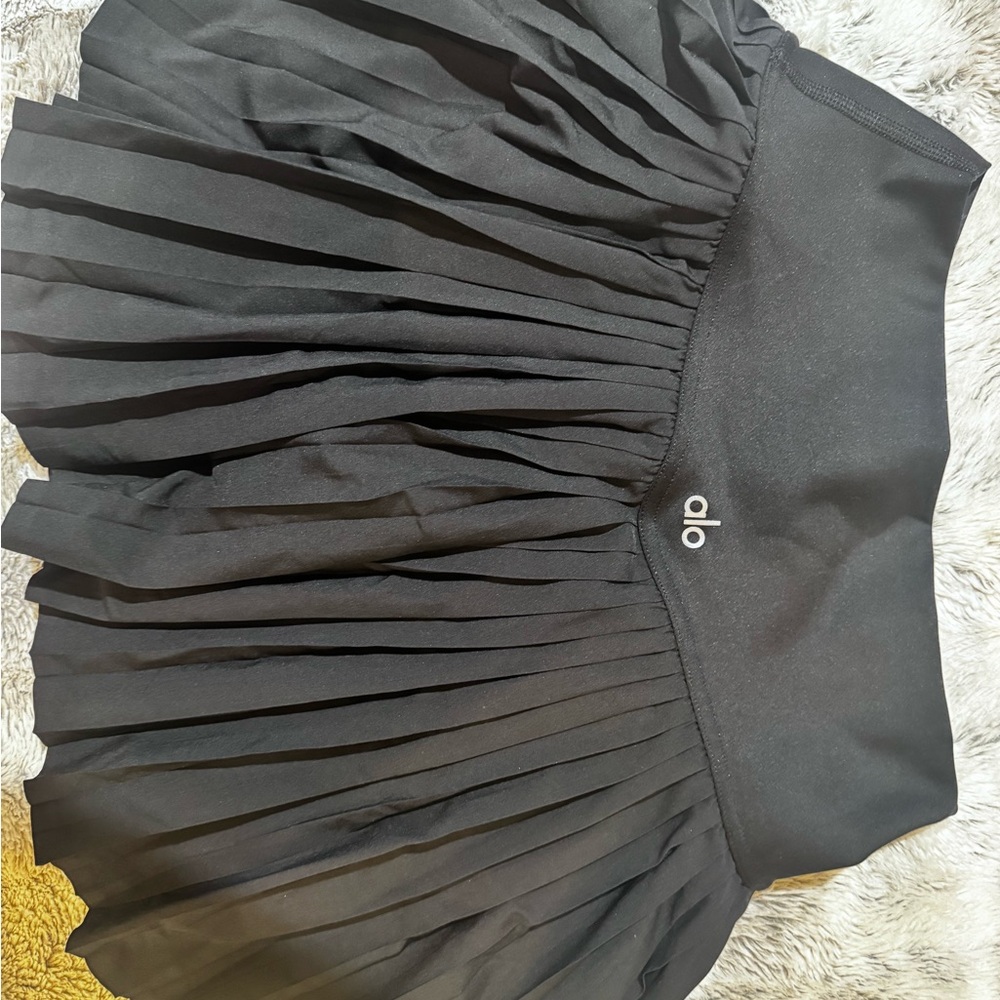 ALO Yoga Classic Black Skater Skirt